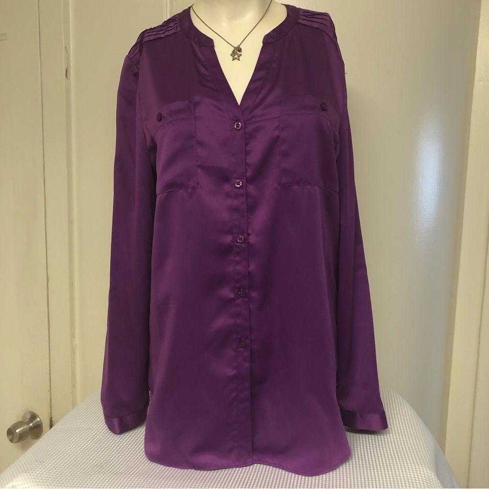 Ellen Tracy Purple Career Blouse Button Down Front Pockets Roll Tab Sleeve Sz S